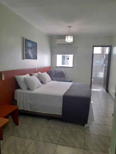 Deluxe Single Room | Minibar, desk, free WiFi, bed sheets