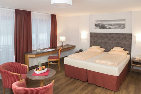 Comfort Double Room, Balcony, Valley View | Minibar, in-room safe, desk, free WiFi