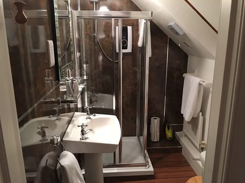 Double Room, Ensuite | Bathroom