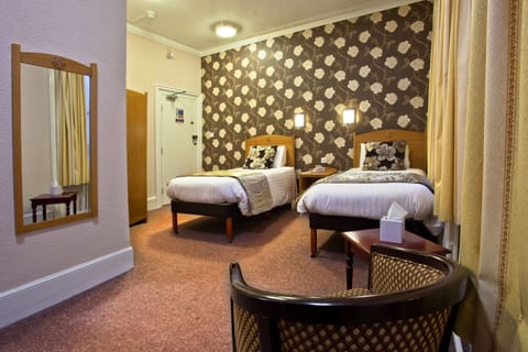 Standard Twin Room | Desk, WiFi, bed sheets