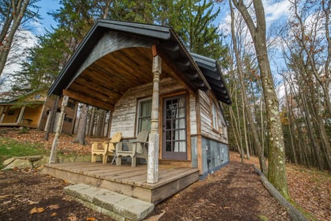 Cabin (Kaya) | Individually decorated, individually furnished, free WiFi, bed sheets