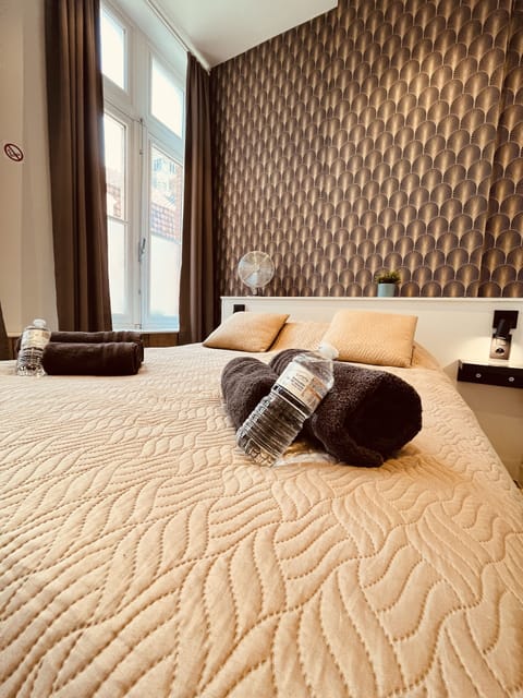 Double Room | Down comforters, individually decorated, soundproofing, free WiFi