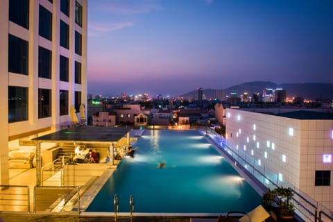 Outdoor pool, sun loungers