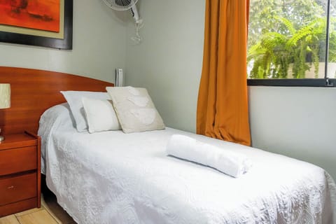 Standard Twin Room | In-room safe, iron/ironing board, free WiFi, bed sheets