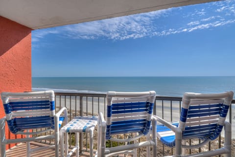 Condo, 1 Bedroom, Oceanfront (1107) | Balcony