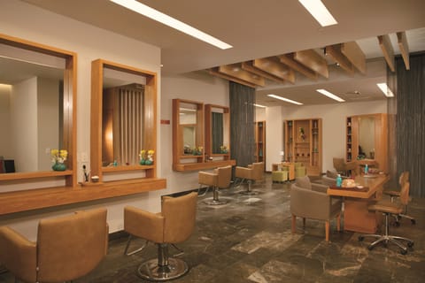 Hair salon