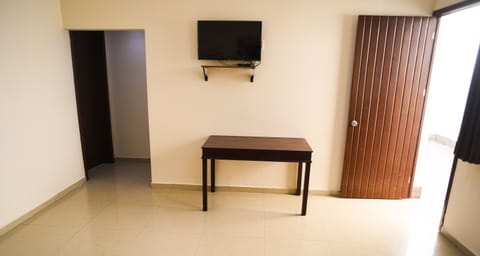 Standard Room, 2 Double Beds | In-room safe, desk, iron/ironing board, free WiFi