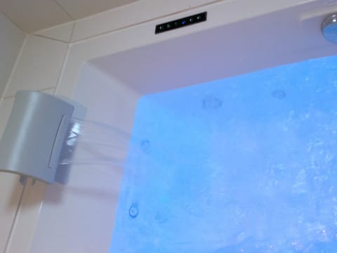 Premier Suite, Garden View (Honfleur) | Bathroom