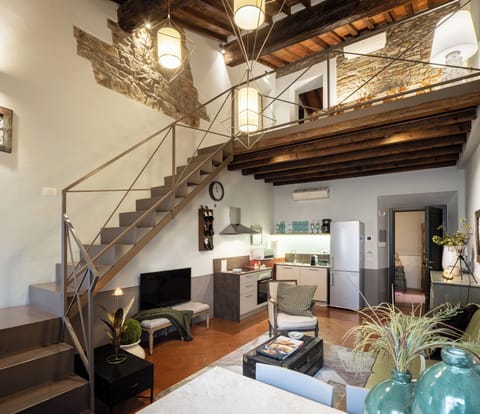 Comfort Apartment (split level - Dadaioli) | Living area | Flat-screen TV