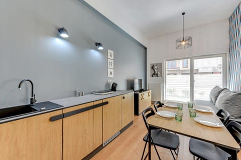 Standard Apartment, Terrace ((without parking) - 72A) | Private kitchenette | Fridge, stovetop, dishwasher, electric kettle