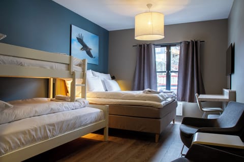 Family Quadruple Room | Premium bedding, desk, soundproofing, free WiFi