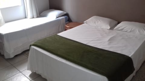 Triple Room | Minibar, iron/ironing board, free WiFi