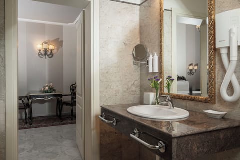 Shower, free toiletries, hair dryer, bathrobes