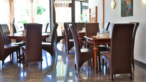 Daily buffet breakfast (EUR 7.50 per person)