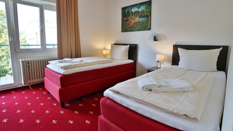 Double or Twin Room, Non Smoking | Desk, cribs/infant beds, rollaway beds, free WiFi