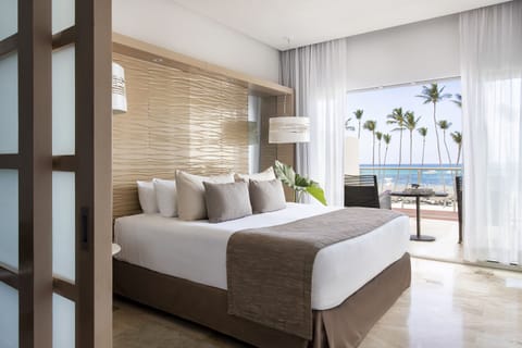 Junior Suite Ocean View | Beach/ocean view