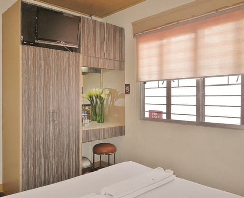 Standard Room, 1 Double Bed | Room amenity