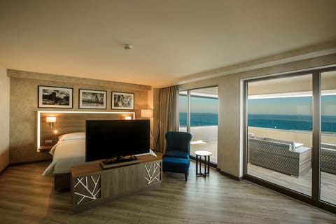 Apartment, 1 Bedroom, Terrace, Sea View (Caspian) | In-room safe, desk, laptop workspace, blackout drapes