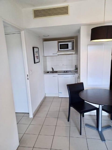 Classic Apartment, 1 Bedroom | Private kitchen | Mini-fridge, microwave, dishwasher, electric kettle