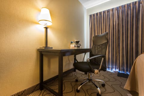 In-room business center