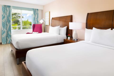 In-room safe, individually decorated, individually furnished, desk