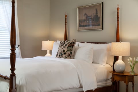 Village Room, 1 Queen Bed | Egyptian cotton sheets, premium bedding, down comforters, pillowtop beds