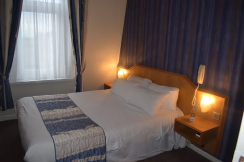 Double Room, City View | Egyptian cotton sheets, premium bedding, Select Comfort beds