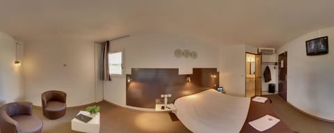 Superior Double Room | Desk, free WiFi, bed sheets