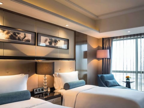 Executive Room, 2 Twin Beds | Premium bedding, down comforters, minibar, in-room safe