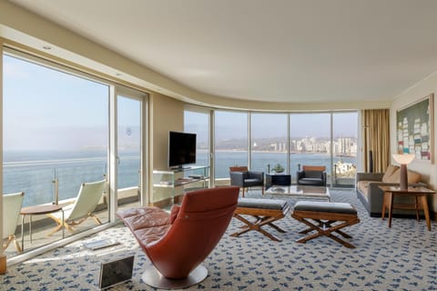 Presidential Suite, 1 King Bed, Balcony, Oceanfront | Minibar, in-room safe, individually decorated, desk