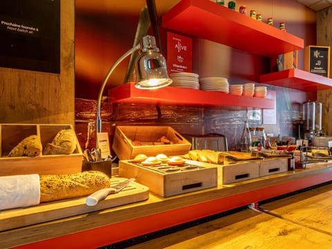 Daily buffet breakfast (EUR 12.90 per person)