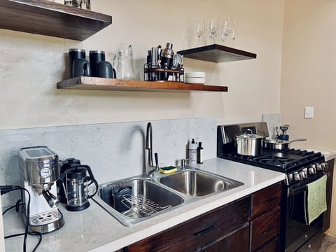 Wilderness Cascade | Private kitchen | Coffee/tea maker, electric kettle