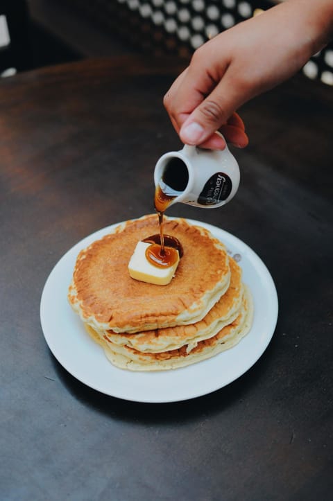 Daily cooked-to-order breakfast for a fee