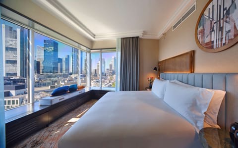 Presidential Suite, 1 King Bed | Premium bedding, down comforters, minibar, in-room safe