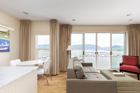 Luxury Suite, 1 King Bed, Lake View | Premium bedding, pillowtop beds, minibar, in-room safe