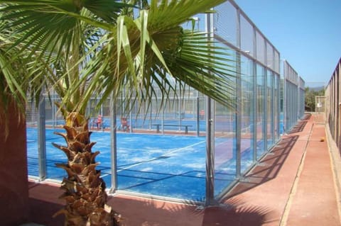 Tennis court