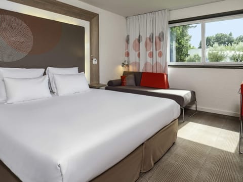 Classic Room, Multiple Beds | In-room safe, desk, blackout drapes, soundproofing