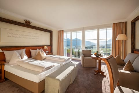 Double Room, Valley View | 1 bedroom, premium bedding, minibar, in-room safe