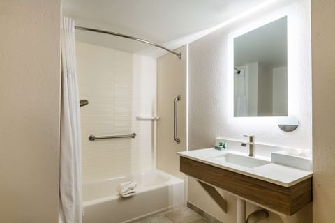 Suite, 1 King Bed, Non Smoking, Jetted Tub | Bathroom | Combined shower/tub, free toiletries, hair dryer, towels