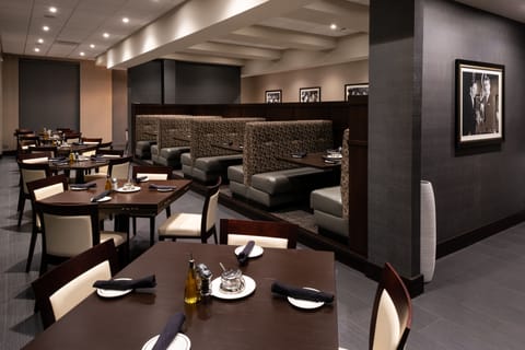 Daily buffet breakfast (USD 14 per person)