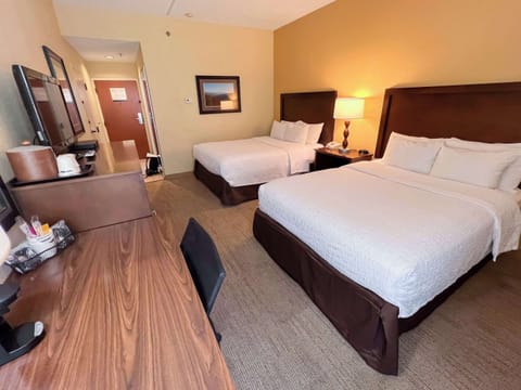 Standard Room, 2 Queen Beds, Non Smoking | Premium bedding, pillowtop beds, in-room safe, desk