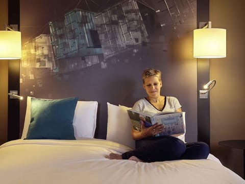 Classic Room, 1 Double Bed | Pillowtop beds, minibar, in-room safe, blackout drapes