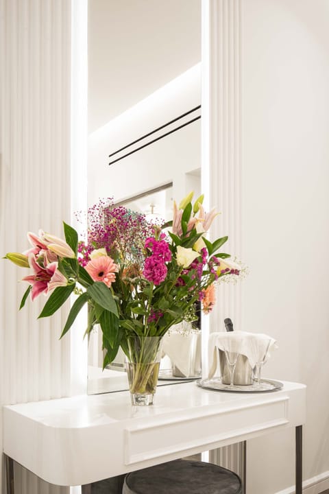 Romantic Double Room, Balcony | 1 bedroom, Egyptian cotton sheets, premium bedding, down comforters