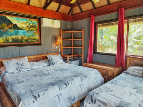 Lanai Bungalow | Premium bedding, in-room safe, desk, blackout drapes