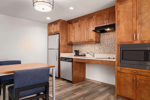 Suite, 2 Bedrooms, Accessible, Bathtub | Private kitchen | Full-size fridge, microwave, stovetop, dishwasher