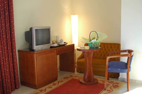 Superior Double Room | Minibar, desk, free WiFi, bed sheets