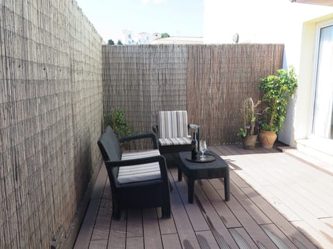 In-room safe, free WiFi, bed sheets