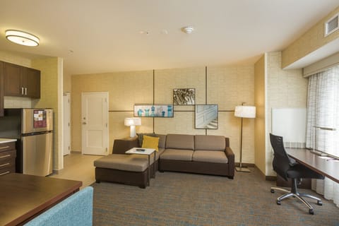 Suite, 1 Bedroom | Premium bedding, pillowtop beds, desk, laptop workspace