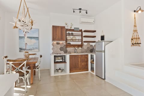 One Bedroom Bungalow with Sea View | Private kitchen | Full-size fridge, oven, stovetop, espresso maker