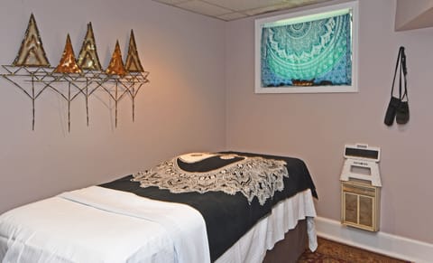 Spa tub, body treatments, aromatherapy, hot stone massages